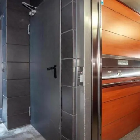 Centro Plaza Merced Apartment *